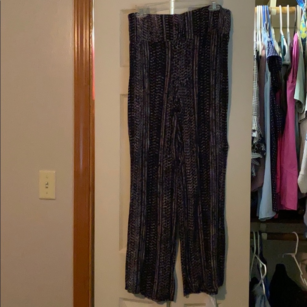 Wide leg pants